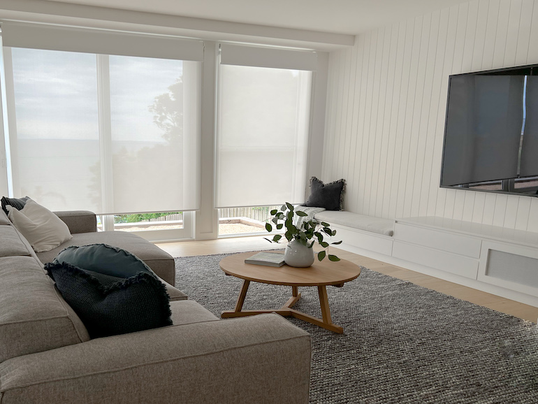 Living room roller blinds